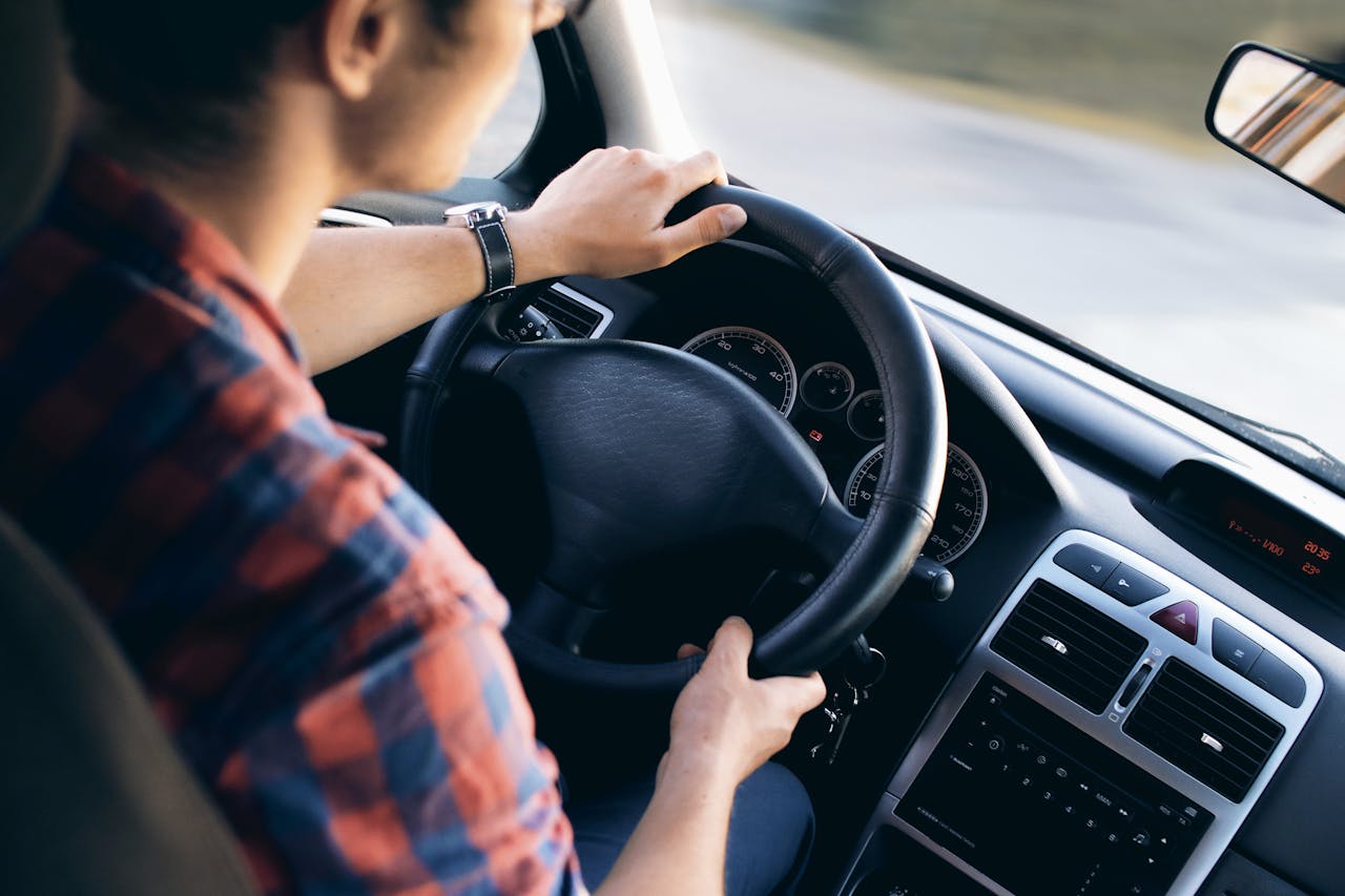 Analyse et astuces pour réussir le code de la route