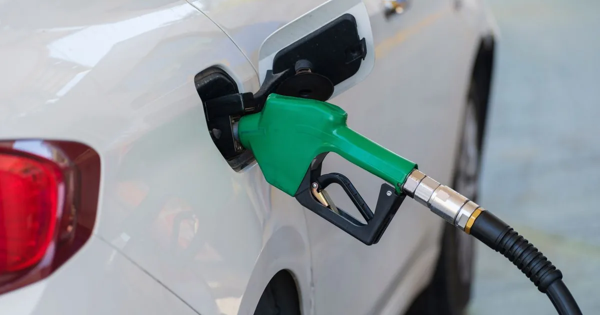 Voiture qui consomme trop : les causes et les solutions