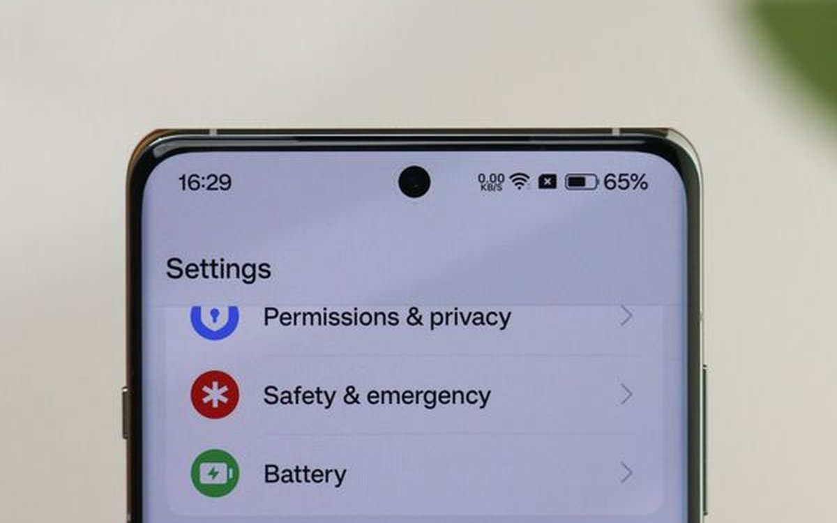 Android qui tient 8 heures : les paramètres qui doublent l'autonomie sans rien perdre