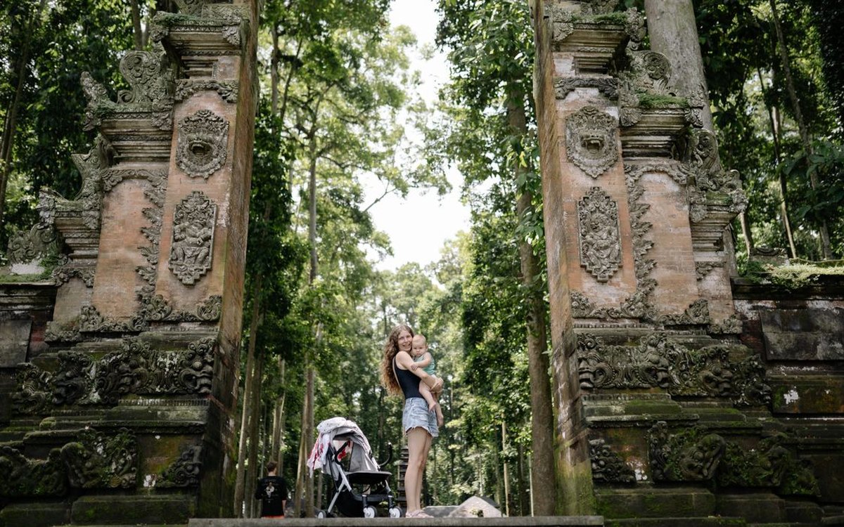 Partir en vacances avec un bébé : ce qu'on apprend toujours trop tard