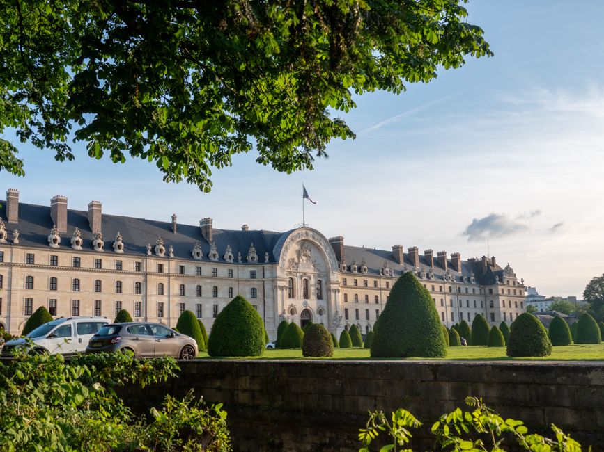 Écoles de commerce : lire les classements 2025
